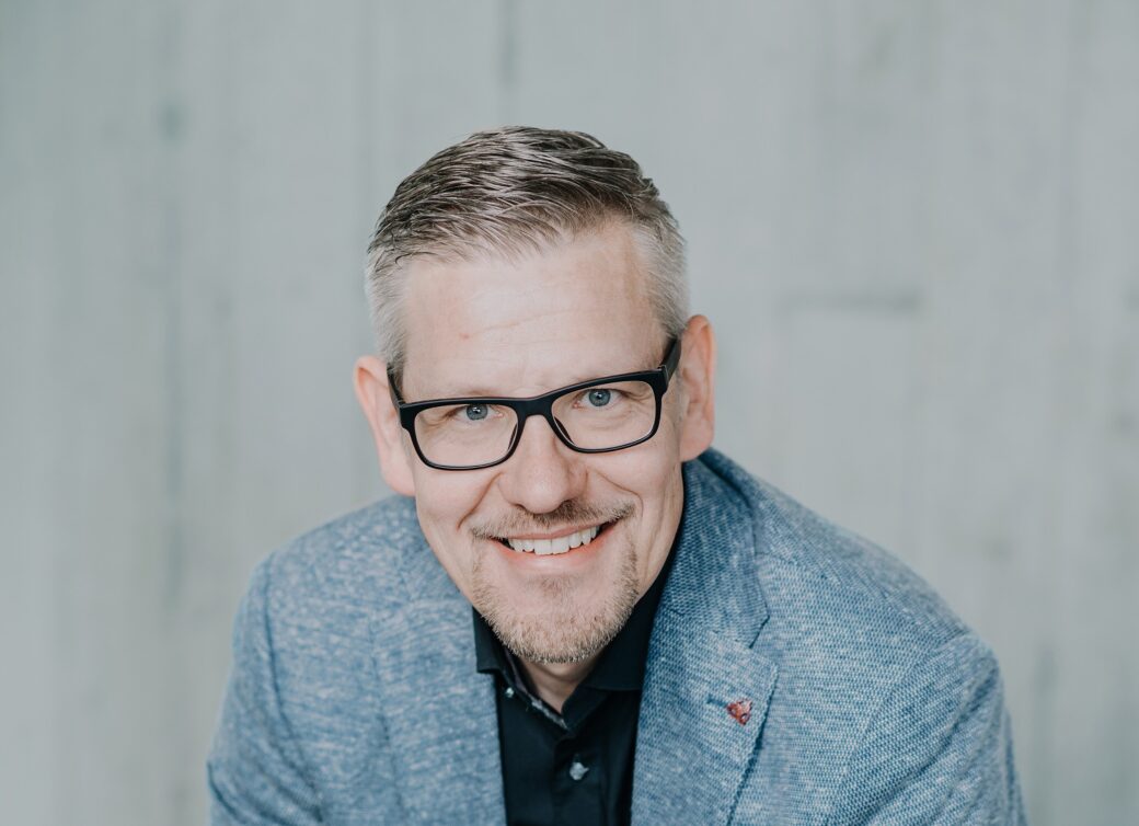 Bild vom COO Private Economy Dirk Isferding